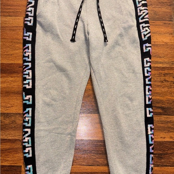 RARE HTF VS PINK Fashion Show Mermaid Bling Sweatpant Joggers - Picture 15 of 15